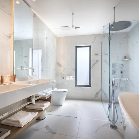 Hotel Eden 4*