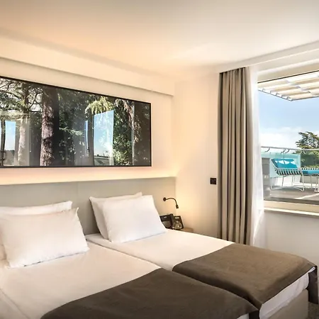 Eden Hotel