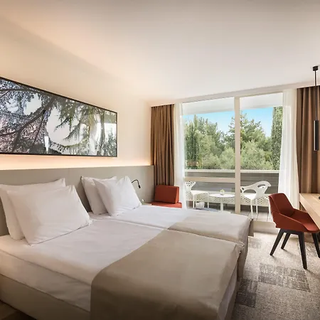 Eden By Maistra Collection 4*