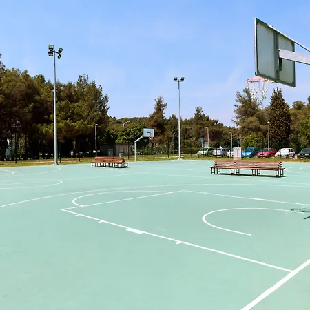 ホテル Eden By Maistra Collection ロヴィニ