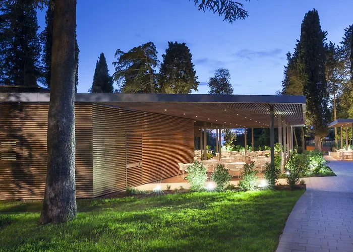 Hotel Eden By Maistra Collection 4*