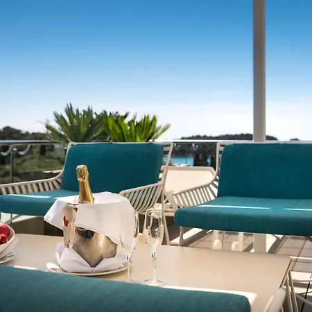 Eden By Maistra Collection 4*