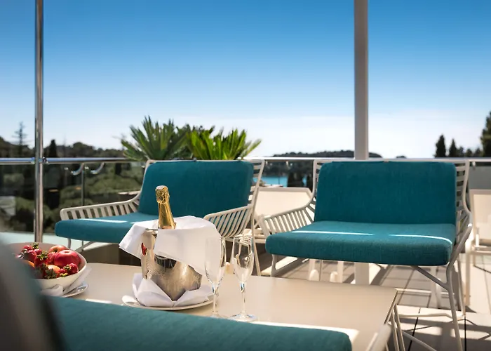 Eden By Maistra Collection 4*