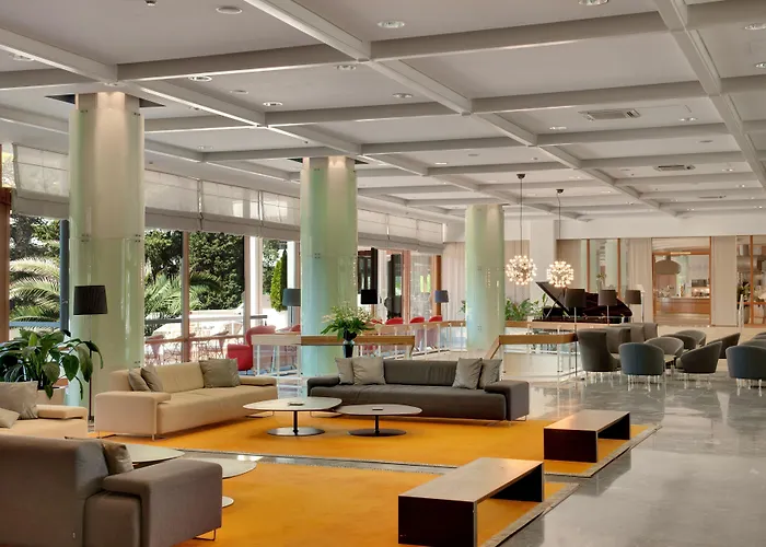 Eden By Maistra Collection 罗维尼