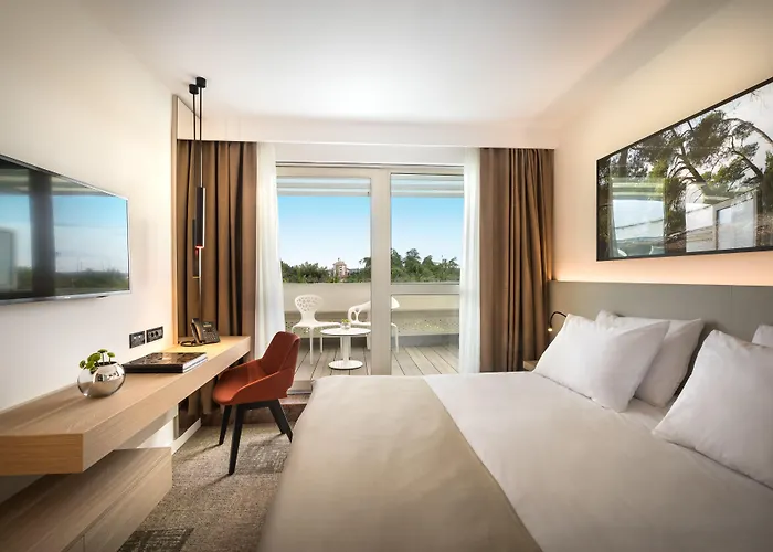 Eden By Maistra Collection 4*