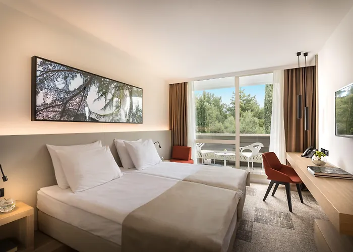 Eden By Maistra Collection 4*