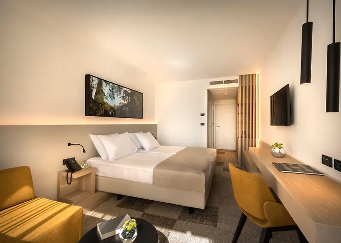 Eden By Maistra Collection 4*