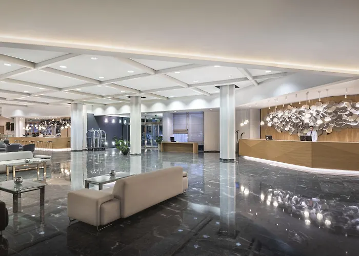 Hotel Eden By Maistra Collection 4*